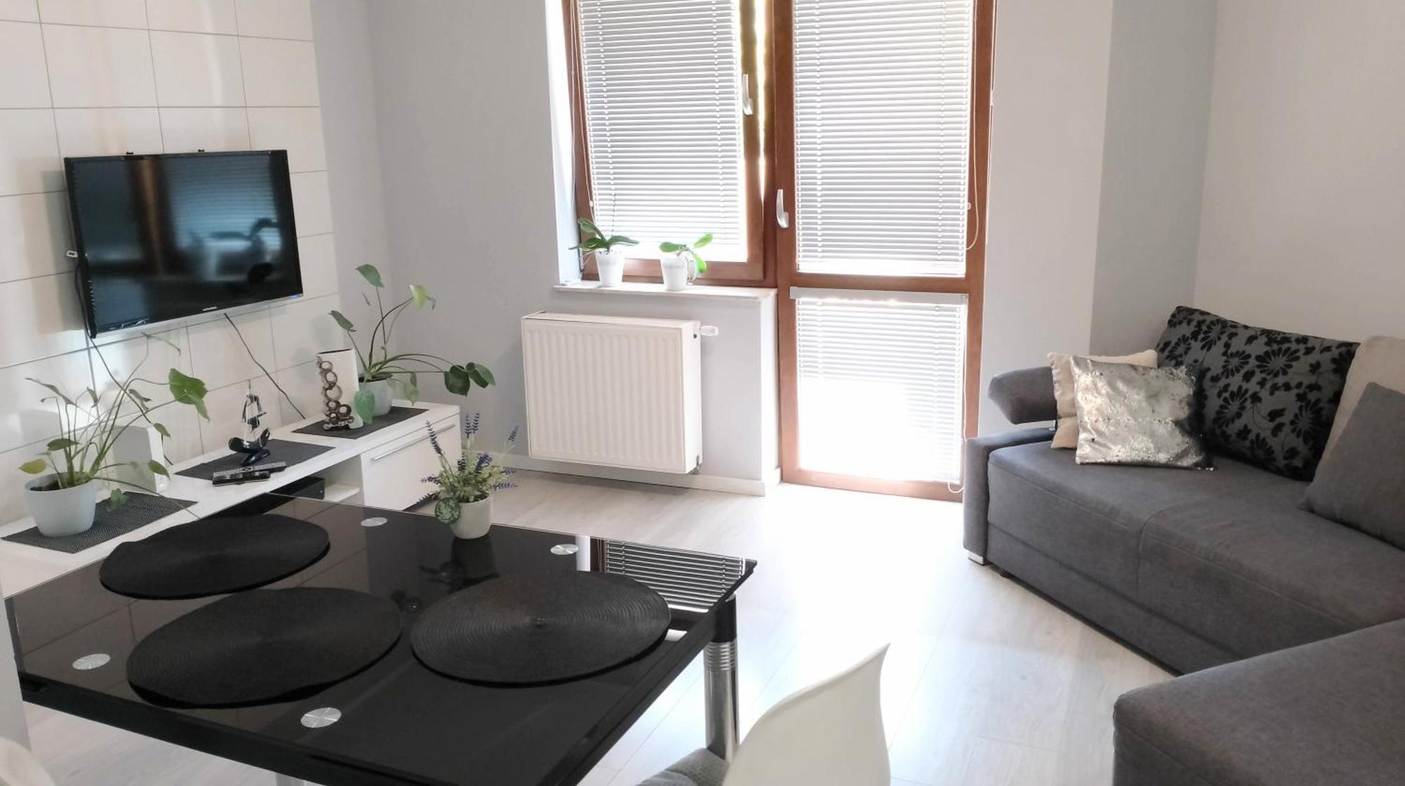 Apartament Zalesie Z Tarasem Lubiń Esterno foto